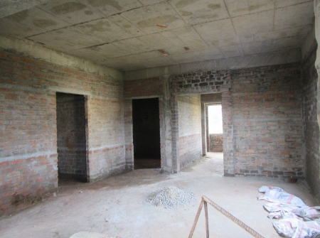 5) Li id : 124 - Hall View from Back Side.JPG